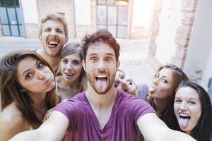 A menos que seas un aficionado a la fotografía, no priorices la cámara de fotos a otras especificidades de tu teléfono.