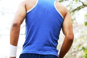 Puedes reducir el tamaño de tus muslos caminando.