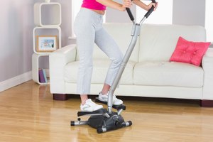 Intenta una escaladora portátil para entrenamiento en casa.