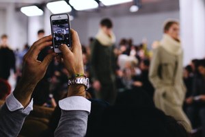 Es sencillo borrar todas las imágenes de tu iPhone.