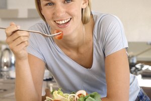 Centrarse en la calidad en vez de la cantidad de alimentos es fundamental para el aumento de peso saludable.