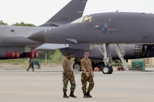 La base de la fuerza aérea de Robins maneja la logística aérea.