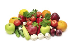 Frutas y verduras frescas son un elemento básico de esta dieta.