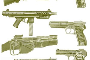 What are some accredited correspondence schools that offer gunsmithing courses?
