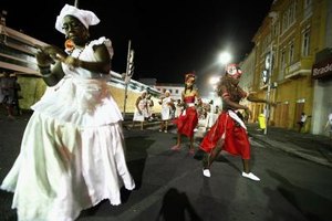 What Are Some Traditional Clothes Brazilians Wear? | Our Everyday Life