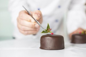 Wedding Decorating Classes & Schools | Synonym
