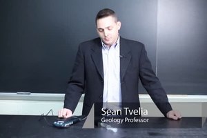 What Happens to the Pressure of a Gas if You Decrease the Volume of the Container That Holds It?