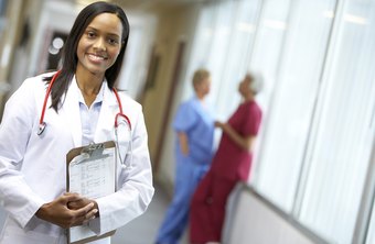 Do Physician Assistants Wear White Coats? | Chron.com
