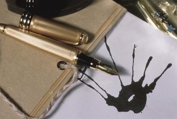 How To Remove Carpet Stains Fast And Easy Method Apply The Mixture On Ink Stain To Remove Stains From Clothing