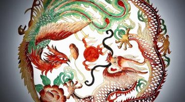 The phoenix and the dragon are important creatures in Chinese mythology.