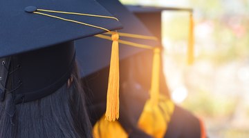 5 Benefits of Obtaining a College Degree