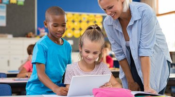 What Is a Teacher Paraprofessional in Florida?