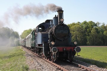 Locomotive engineers are the third-highest-paid tradesmen in the U.S. Locomotive engineers are the third-highest-paid tradesmen in the U.S.