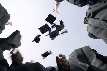 You should have at least a bachelor's degree to enter investment banking. You should have at least a bachelor's degree to enter investment banking.