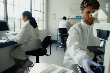 Biologists working in health care Biologists working in health care