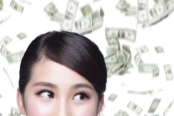 How much can you earn as a real estate broker How much can you earn as a real estate broker
