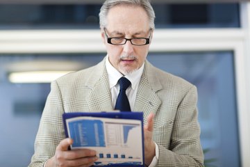 Most national sales managers are paid a set salary. Most national sales managers are paid a set salary.
