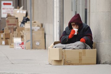 Case managers may work with homeless patients. Case managers may work with homeless patients.