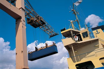 Shipping cargo Shipping cargo