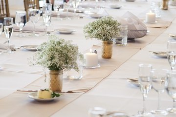 Wedding reception table settings Wedding reception table settings