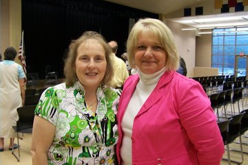 Some school secretaries work directly for district administrators. Some school secretaries work directly for district administrators.