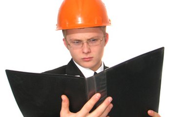 A general foreman may work onsite or supervise from an office. A general foreman may work onsite or supervise from an office.