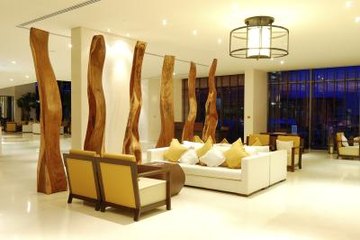 Hotel supervisors and front desk employees work long and irregular hours. Hotel supervisors and front desk employees work long and irregular hours.
