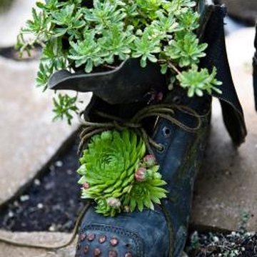 How to Make Garden Art From Junk | Home Guides | SF Gate