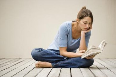 Jupiterimages/Polka Dot/Getty Images Better understanding of written material can enrich your life and make it easier to become educated.