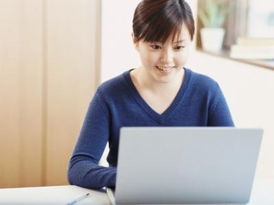 Digital Vision./Digital Vision/Getty Images Topic sentences and thesis statements are statements rather than questions, quotations or predictions.