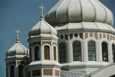 Photos.com/Photos.com/Getty Images Oriental Orthodoxy and the Eastern Orthodox Church differ on their understanding of Christ's nature.