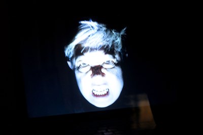 Reduce glare for more scares