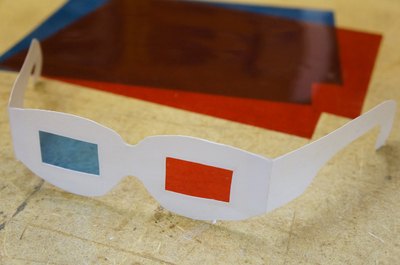 Make your own 3D glasses!