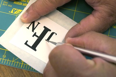 Cut out the pattern.
