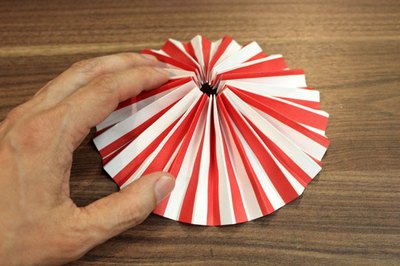 Press down to form the rosette