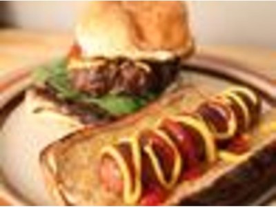 How to Grill Hamburgers and Hot Dogs