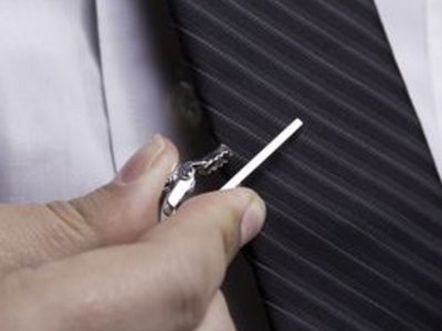 How to Properly Wear a Tie Clip