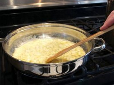 How to Make Macaroni and Cheese