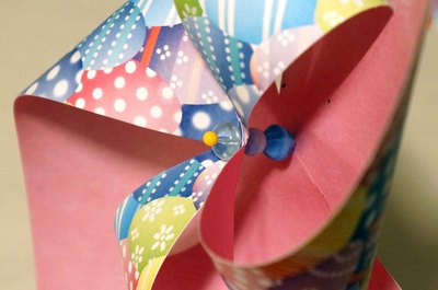 Beads in the middle increase airflow.
