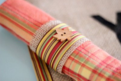 Make a coordinating napkin ring