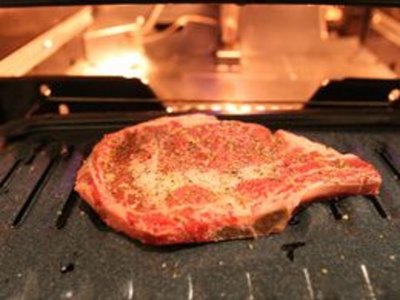 How to Broil a Sirloin Steak