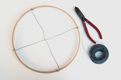 Make the wire "X."
