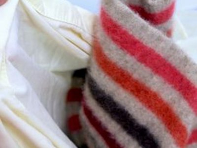 Inspect sweater.