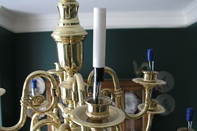 Preparing the chandelier for painting.