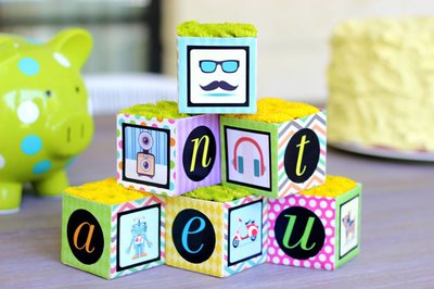 Baby block centerpiece
