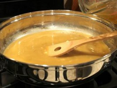 How to Make Your Own Gravy