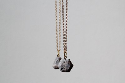 Faux marble stones let you have champagne taste on a tap water budget.
