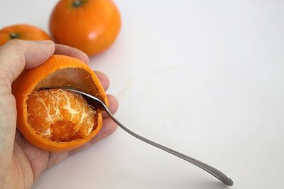 This is a juicy step! Do it over a sink.