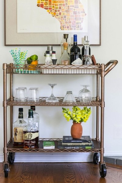 Having an assortment of glassware can add variety to your cocktail menu: A Gin Fizz, an Old Fashioned, and a Tom Collins are all traditionally served in different glasses.