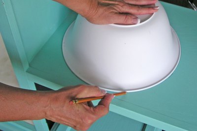Use the bowl as a pattern for the sink cutout.